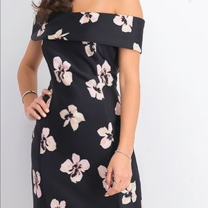 Tommy Hilfiger Exquisite flora off the shoulder dress only worn once
